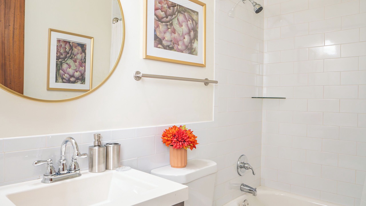 Photo of Bathroom in South 7th Ward
