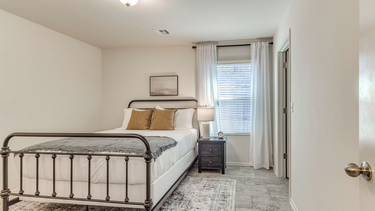 Photo of Others in Bixby