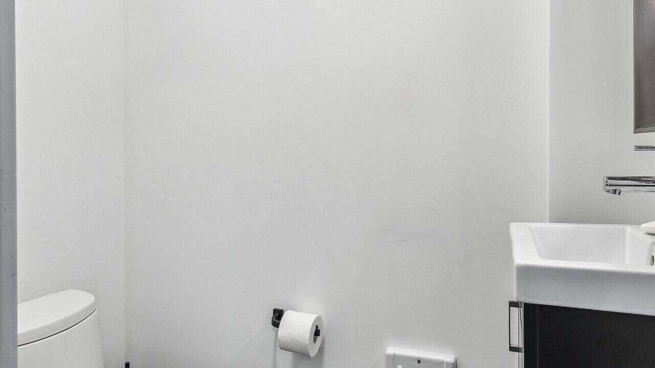 Photo of Bathroom in Yorkville