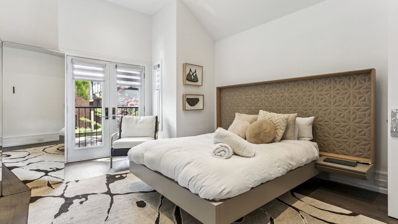 Photo of Bedroom in Yorkville