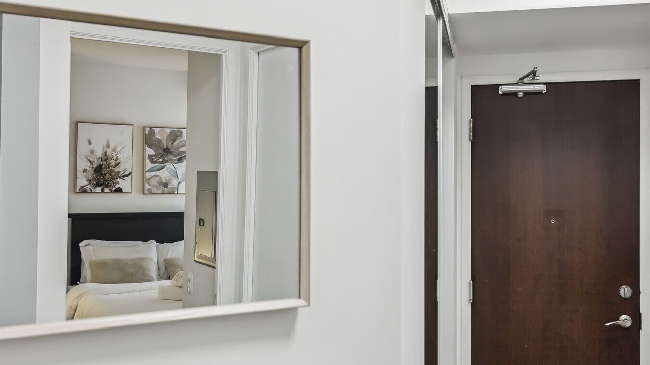 Photo of Bedroom in Bloor-Yorkville