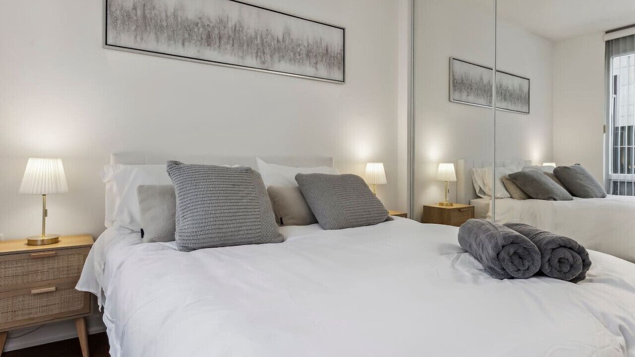 Photo of Bedroom in Bloor-Yorkville