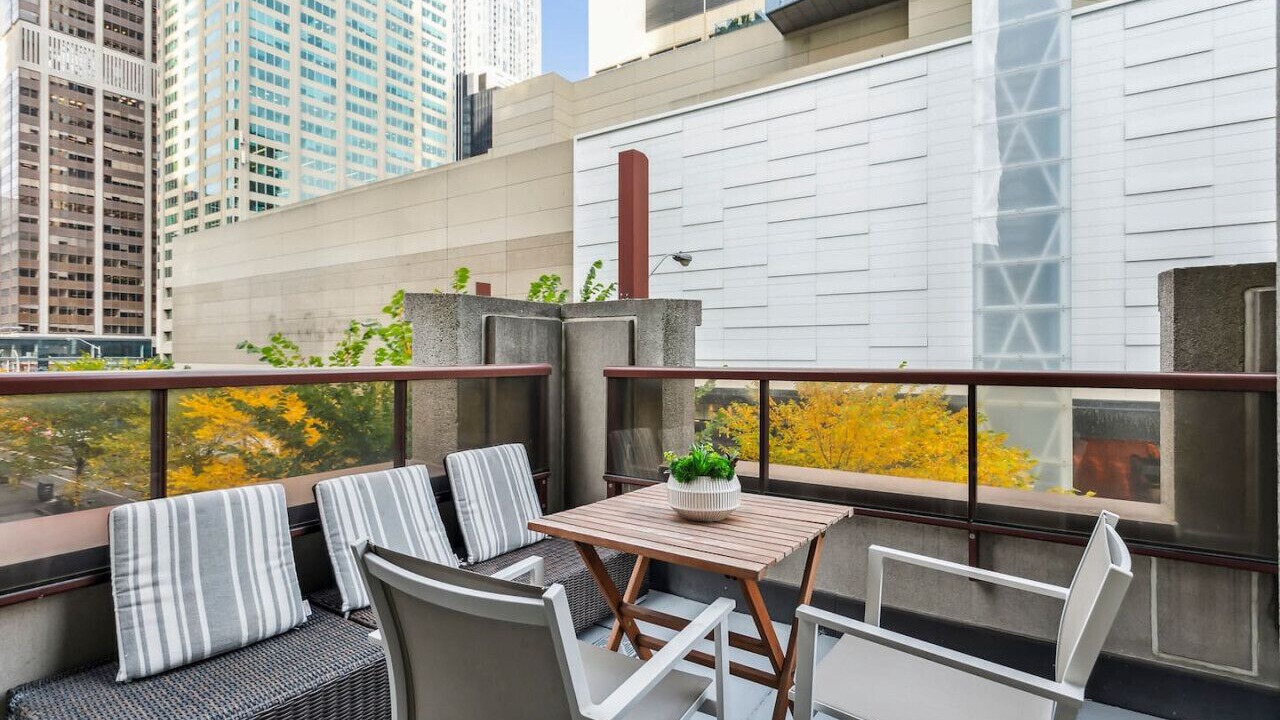 Photo of Outdoor in Bloor-Yorkville