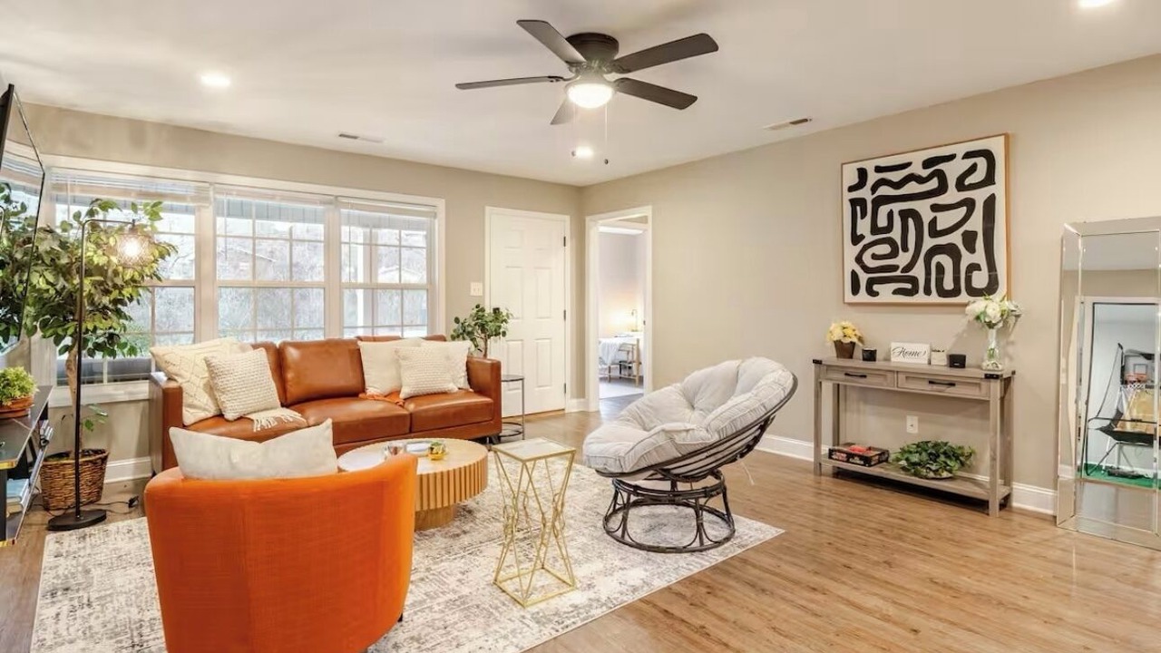 Photo of Livingroom in Knoxville