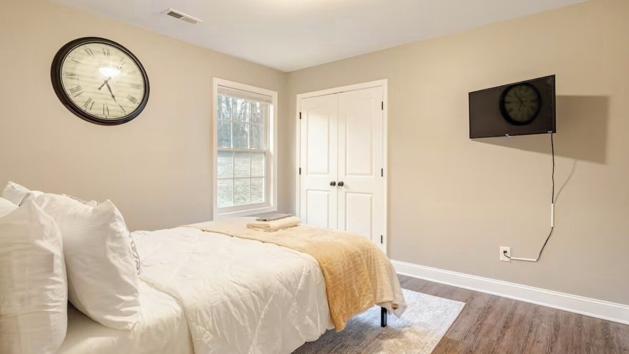 Photo of Bedroom in Knoxville