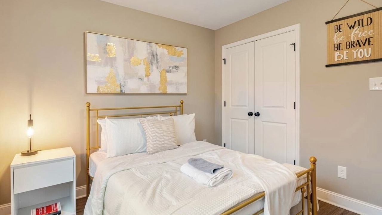 Photo of Bedroom in Knoxville