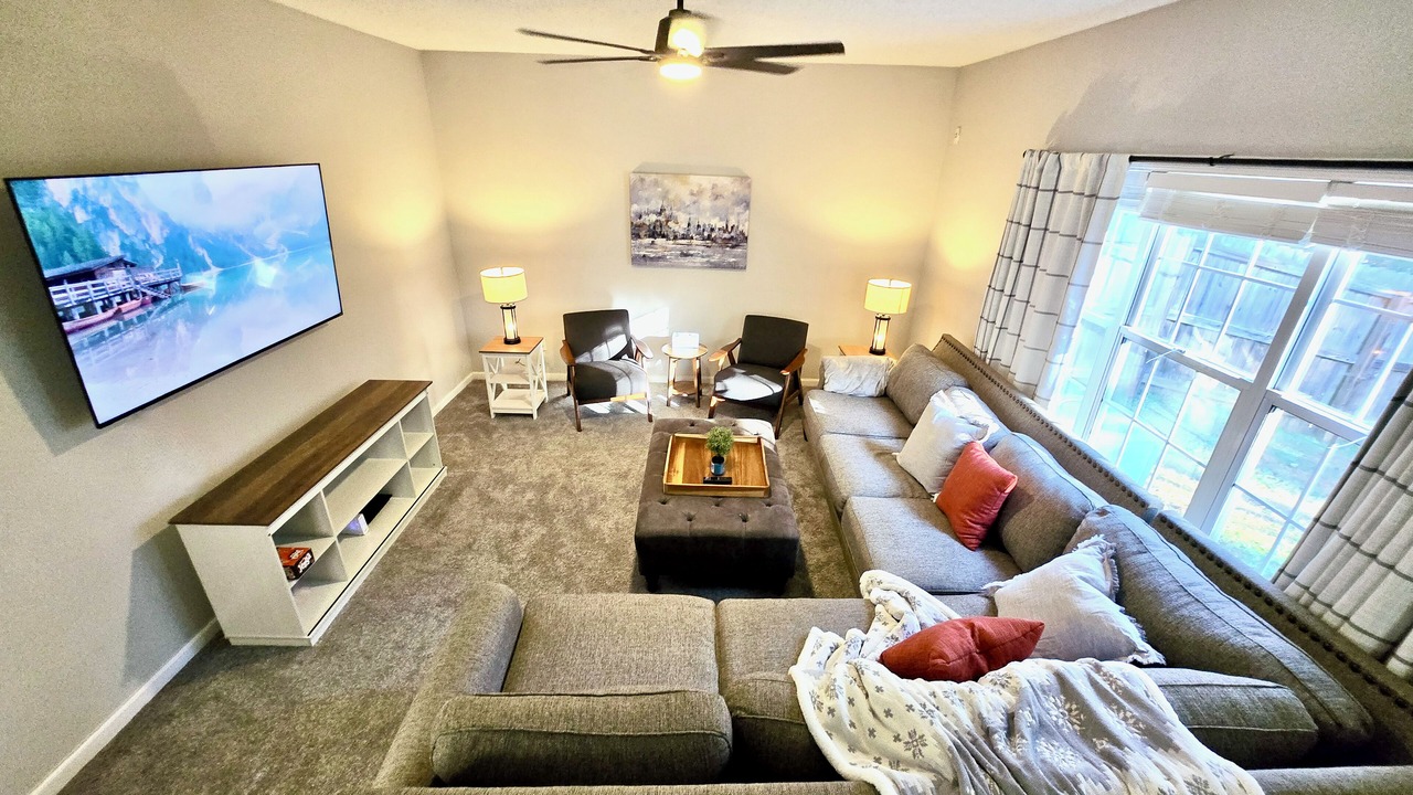Photo of Livingroom in Acworth