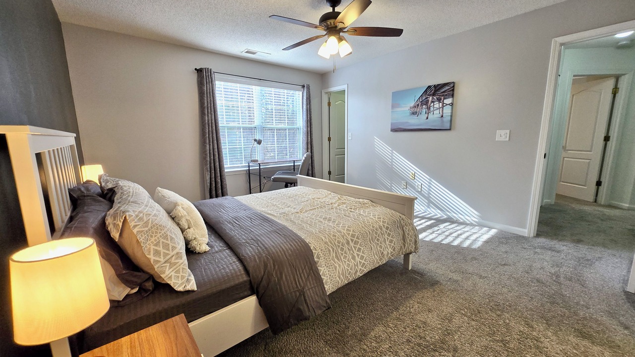 Photo of Bedroom in Acworth