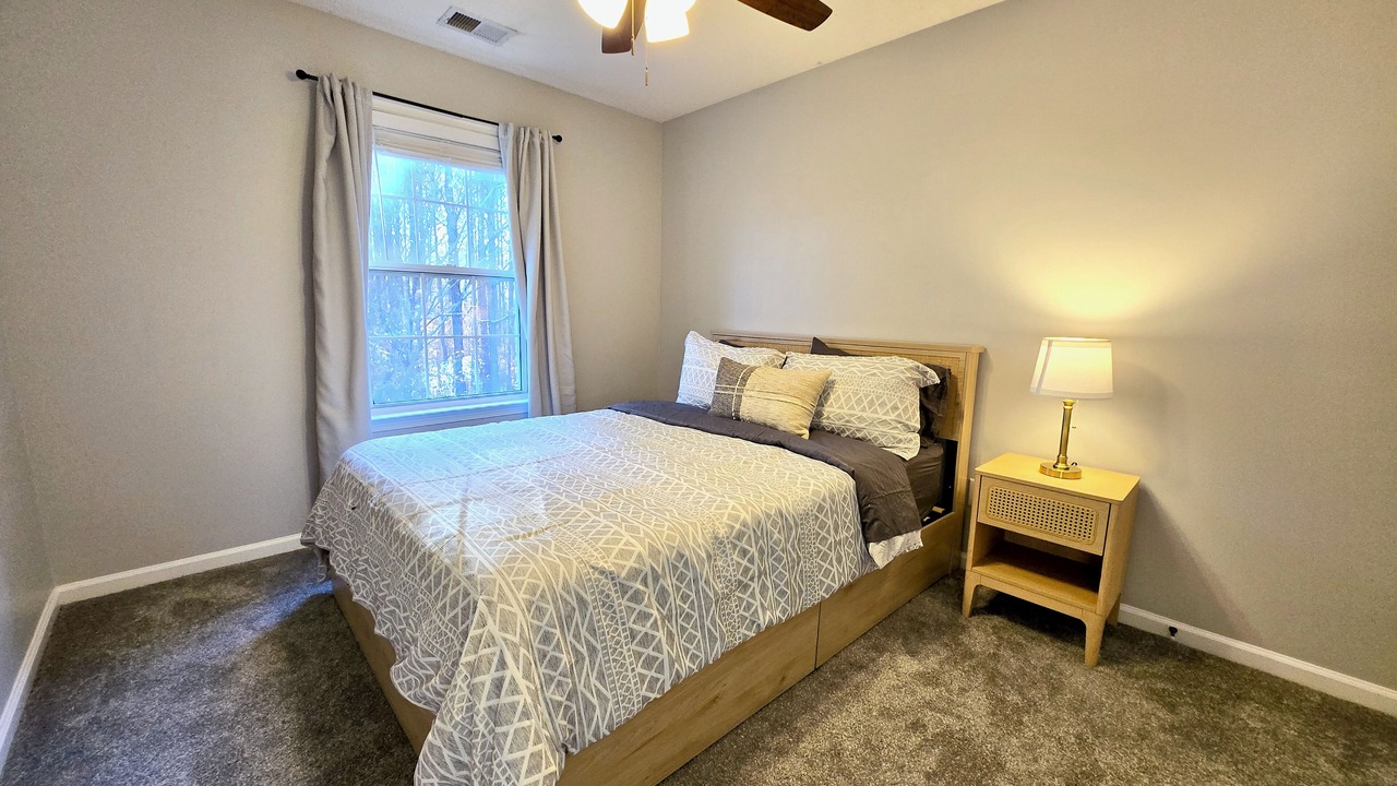 Photo of Bedroom in Acworth
