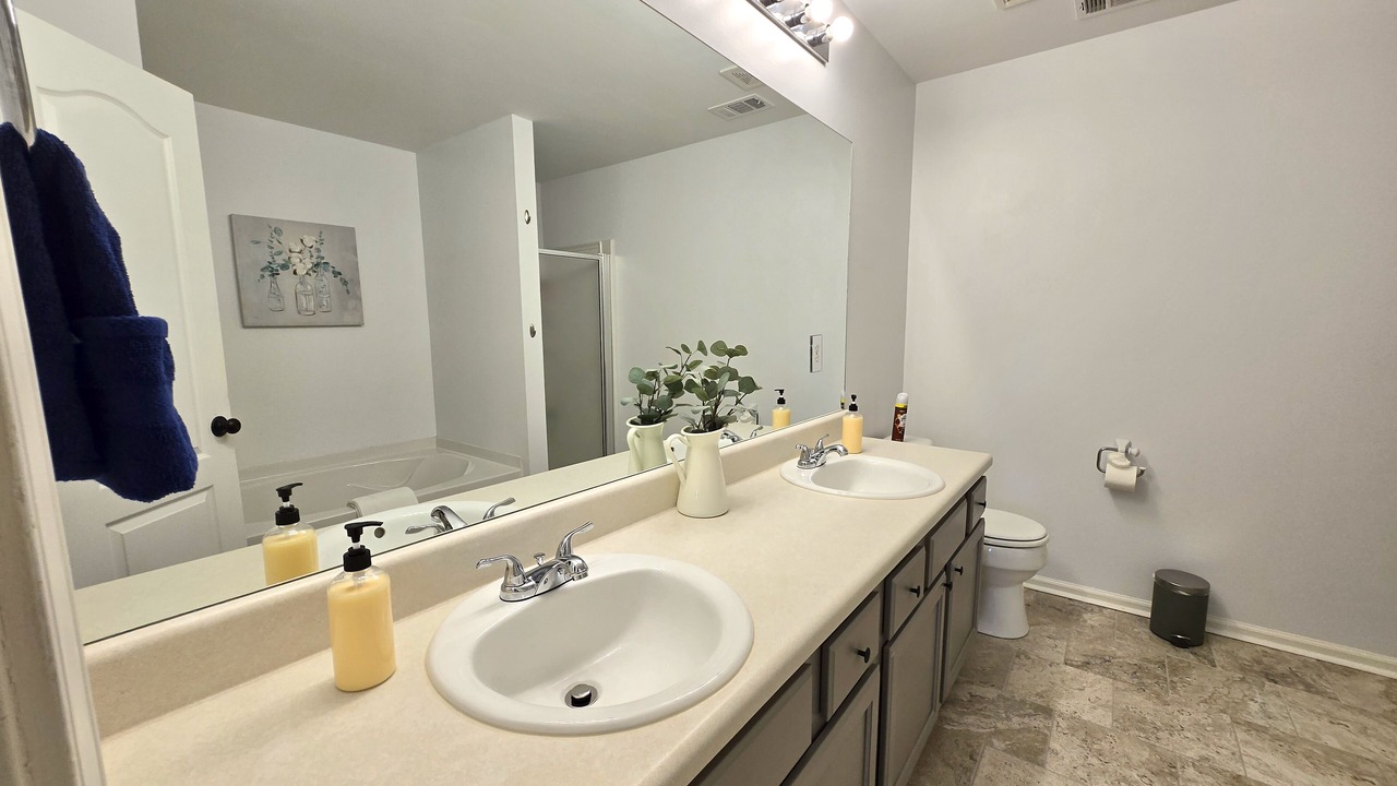 Photo of Bathroom in Acworth