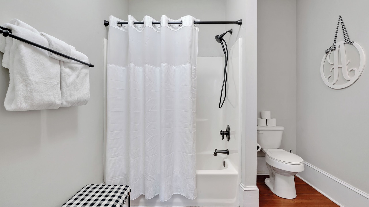 Photo of Bathroom in Wilmington Historic District