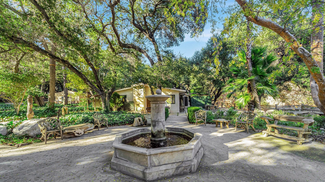 Photo of Patio Balcony in Agoura Hills