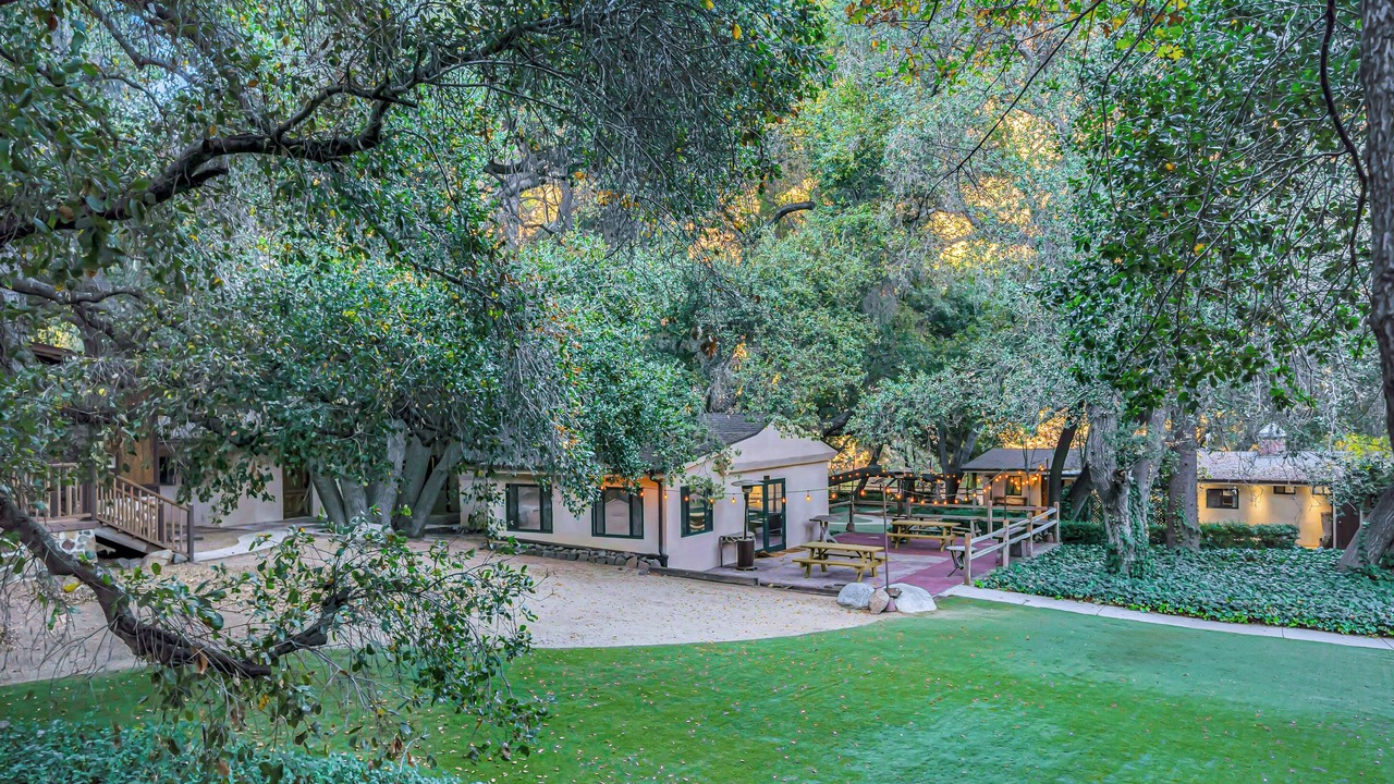 Photo of Outdoor in Agoura Hills