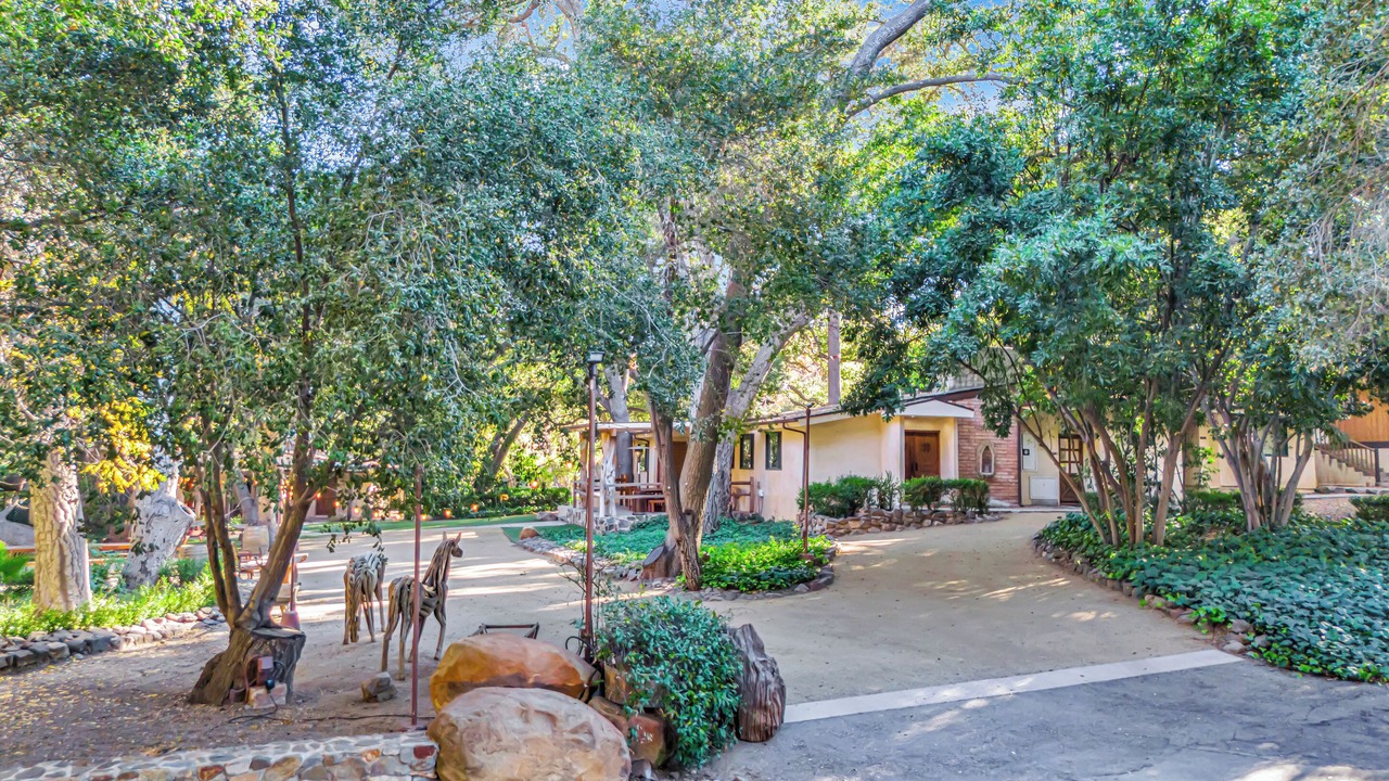 Photo of Outdoor in Agoura Hills