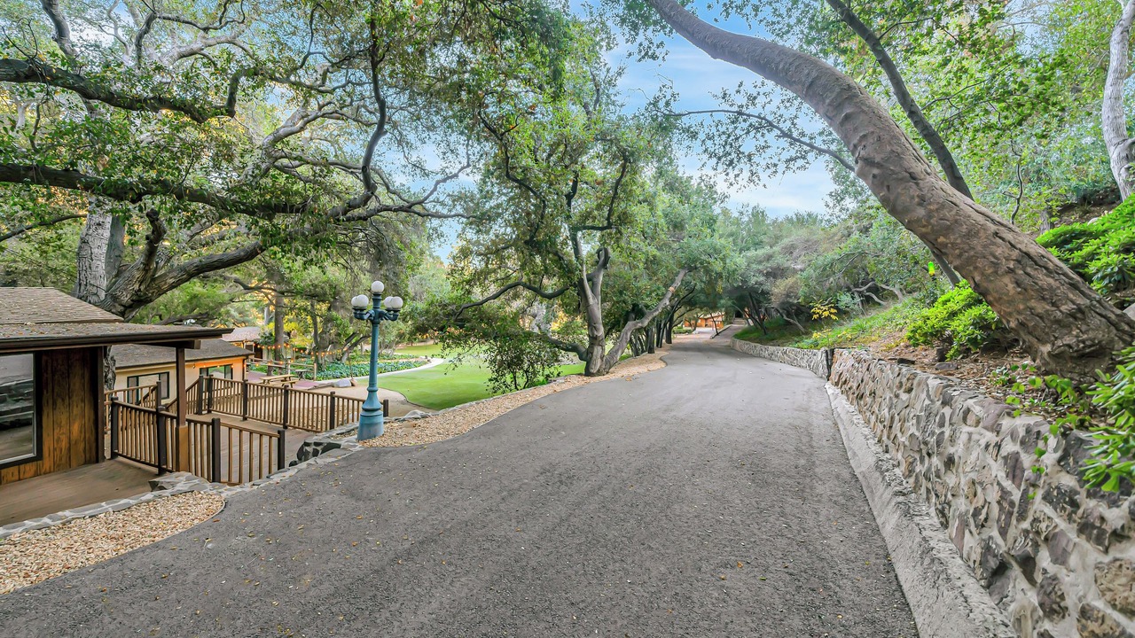 Photo of Outdoor in Agoura Hills