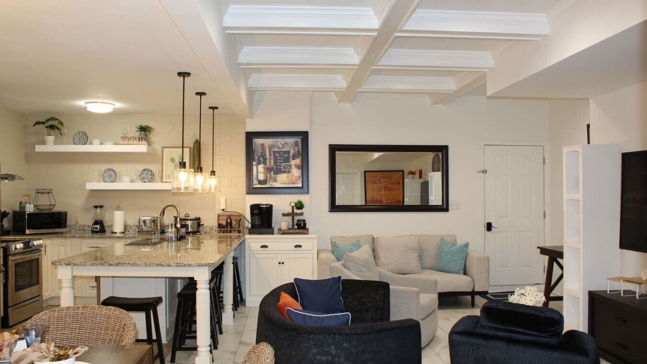 Photo of Livingroom in McDonough