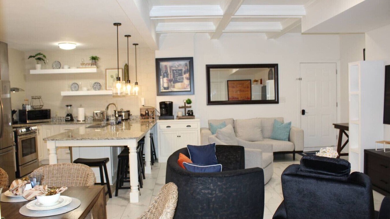 Photo of Livingroom in McDonough