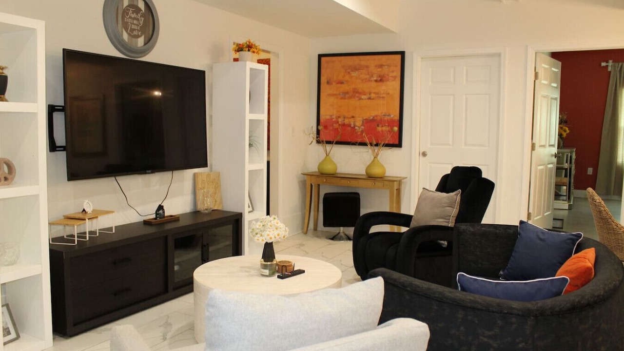 Photo of Livingroom in McDonough