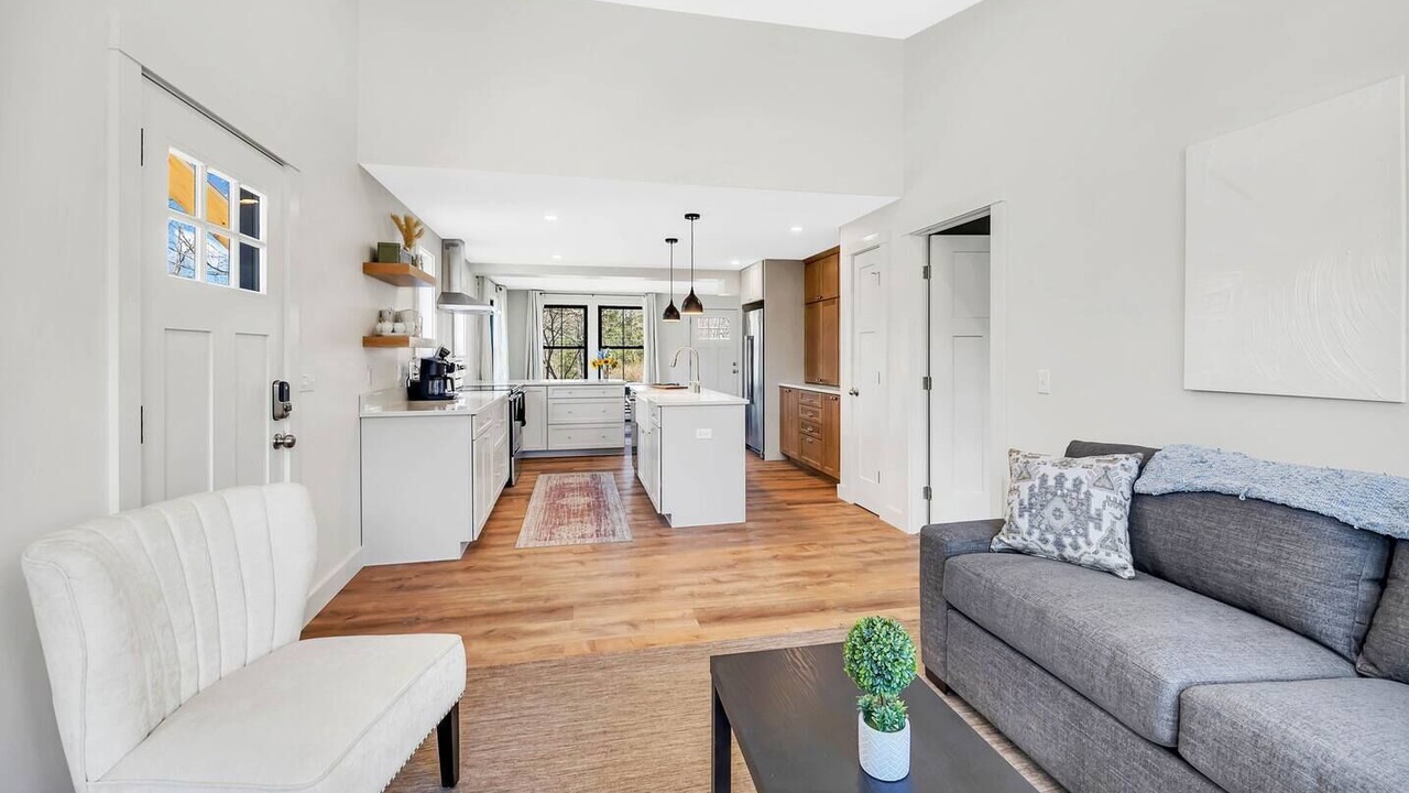 Photo of Bedroom in Ellsworth