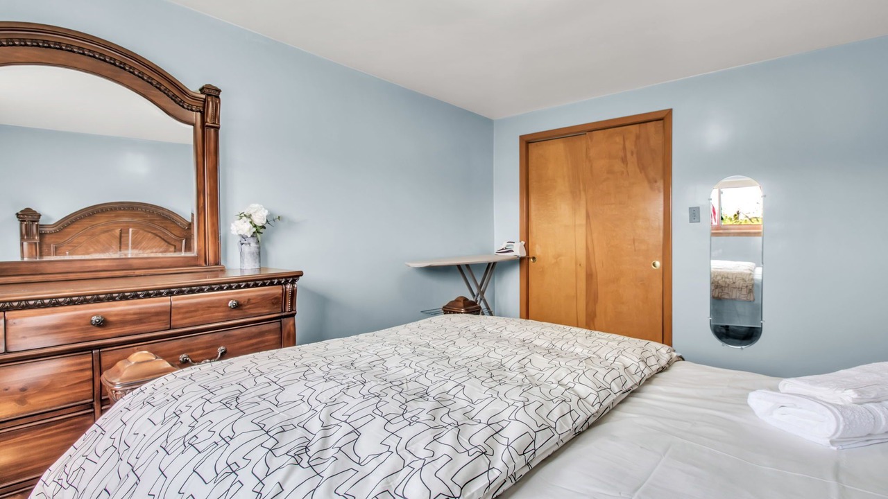 Photo of Bedroom in Niagara Falls