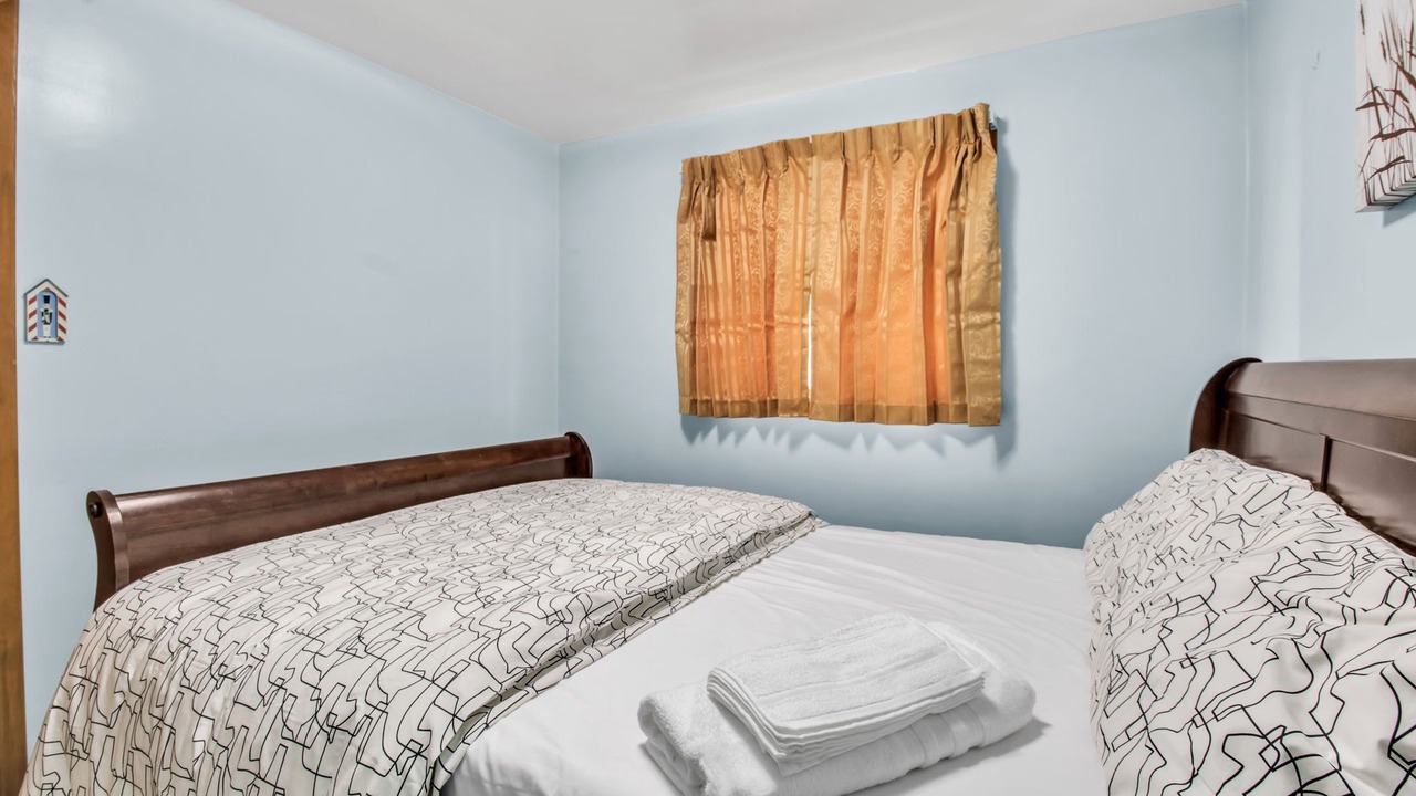 Photo of Bedroom in Niagara Falls