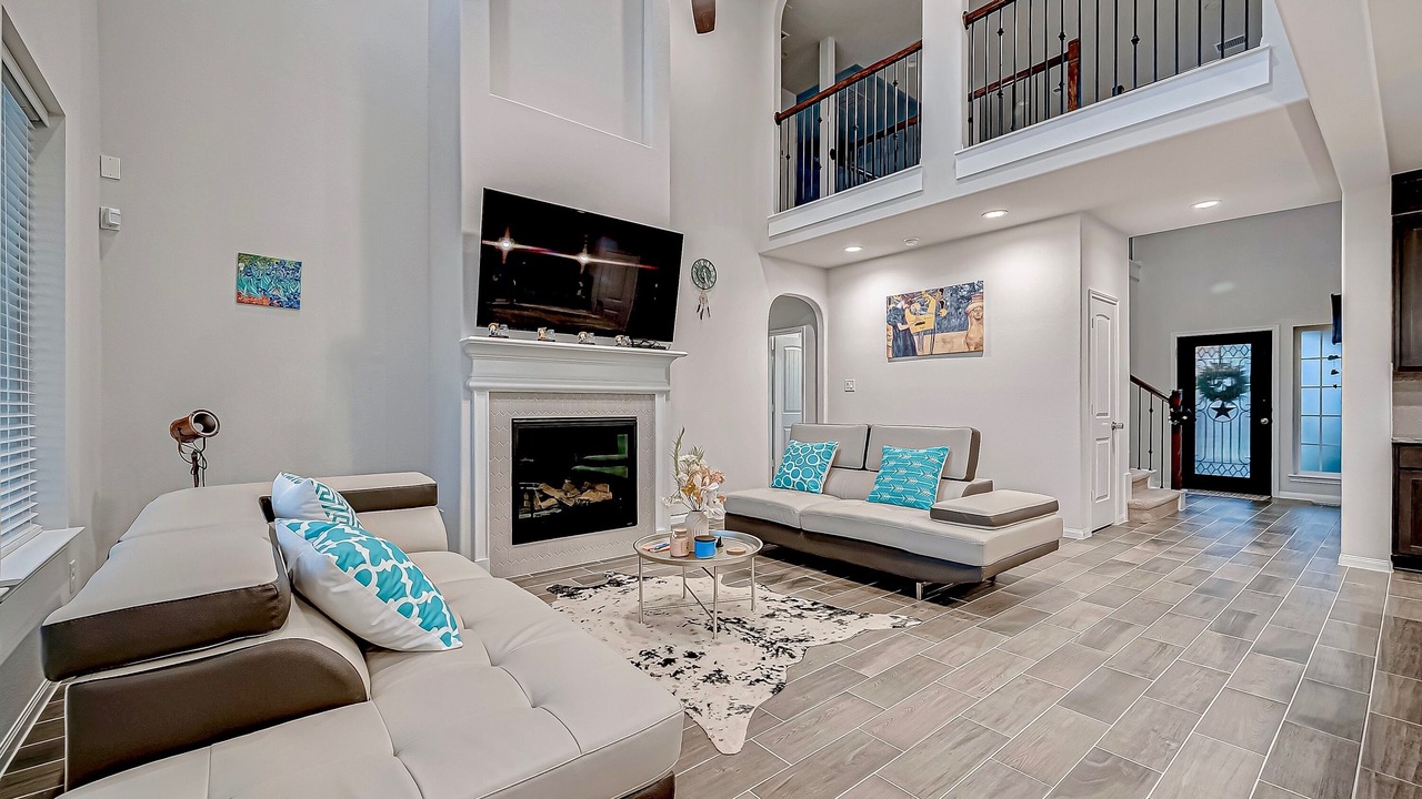Photo of Livingroom in Katy