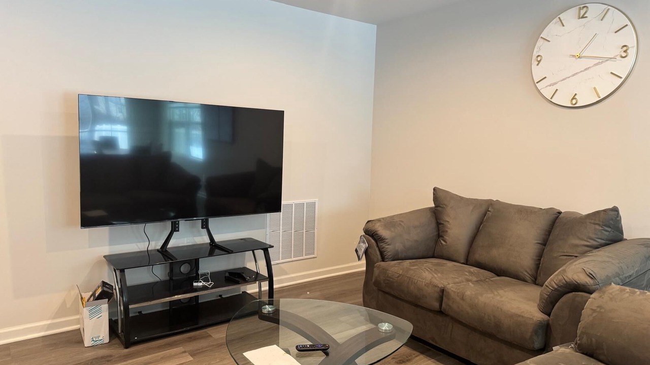 Photo of Livingroom in West Seneca