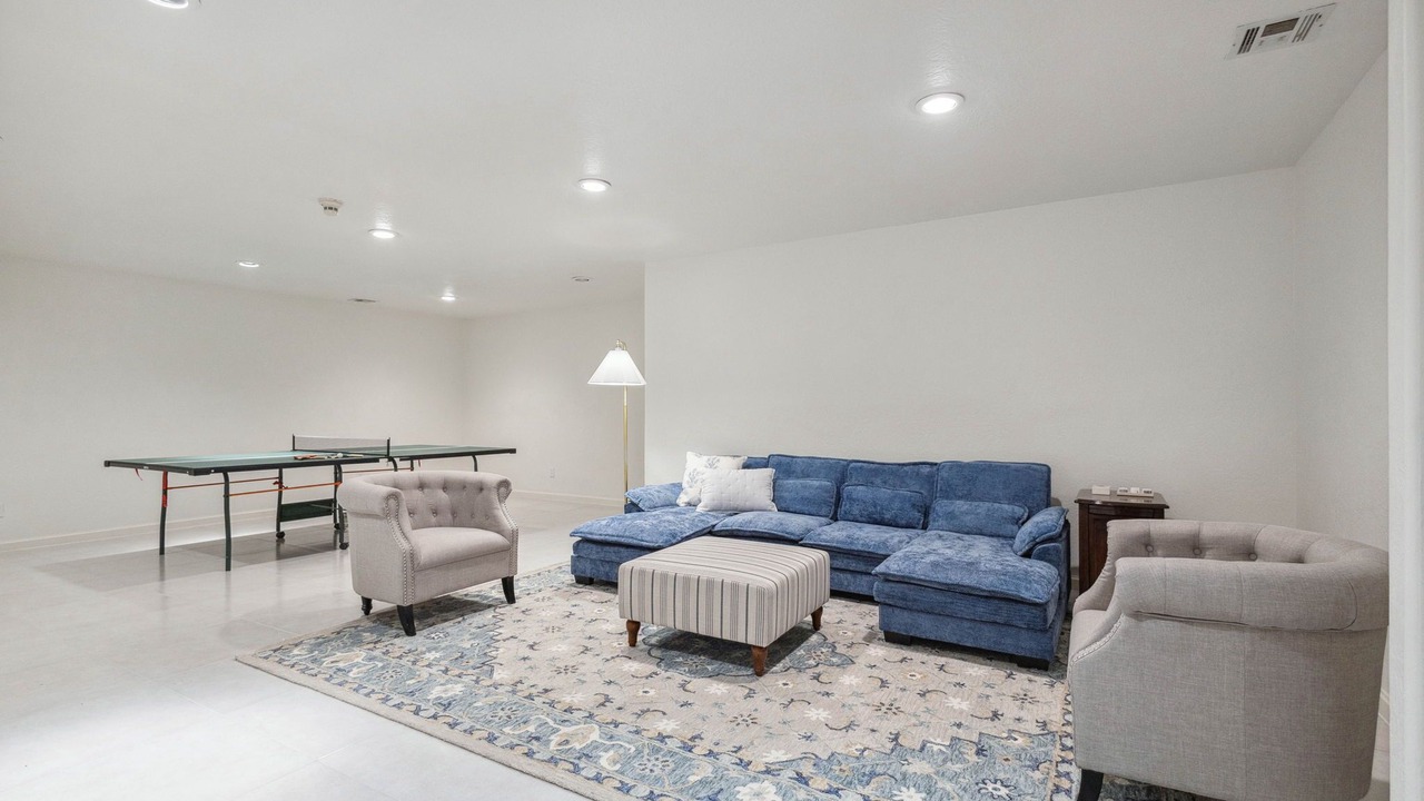 Photo of Livingroom in South Oklahoma City