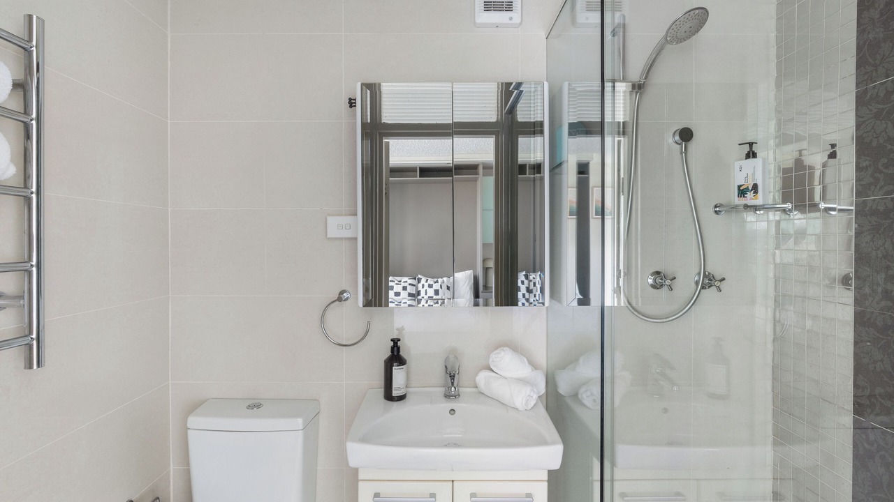 Photo of Bathroom in McMahons Point