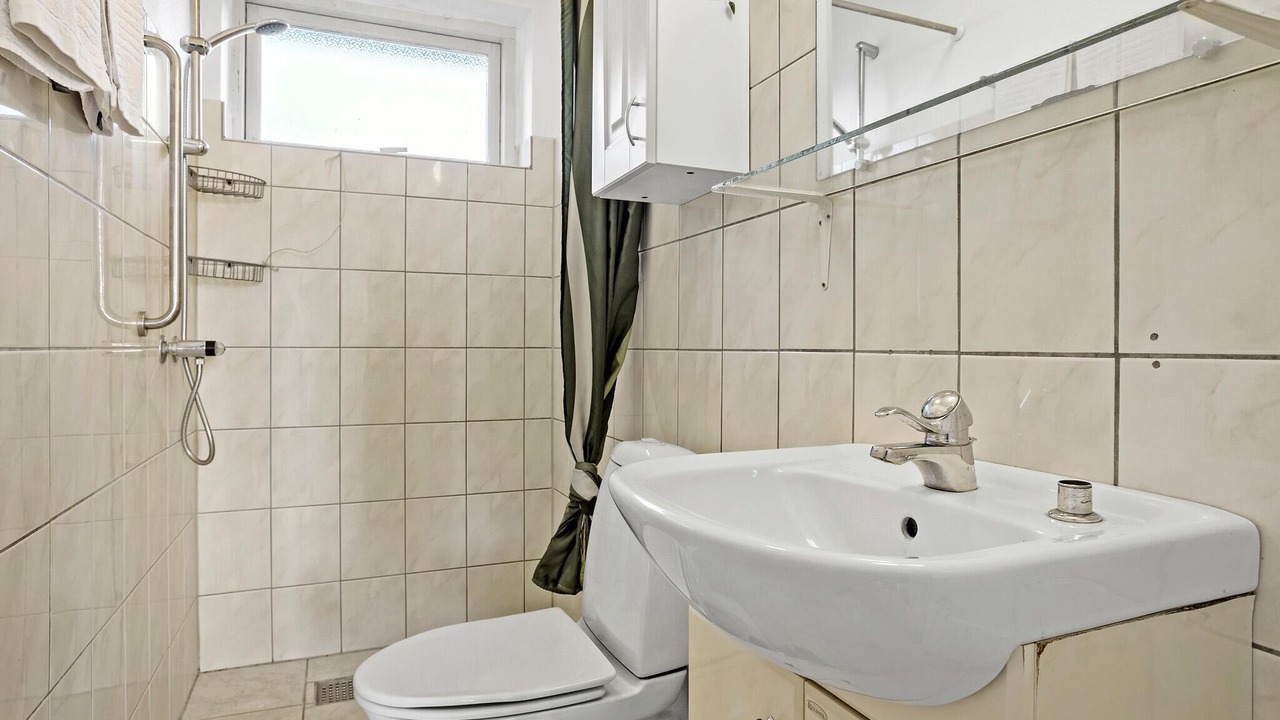 Photo of Bathroom in Asted
