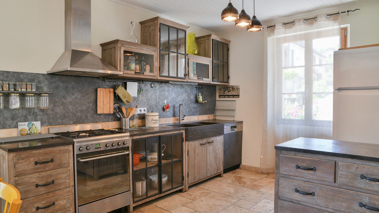 Photo of Kitchen in Saint-Bueil