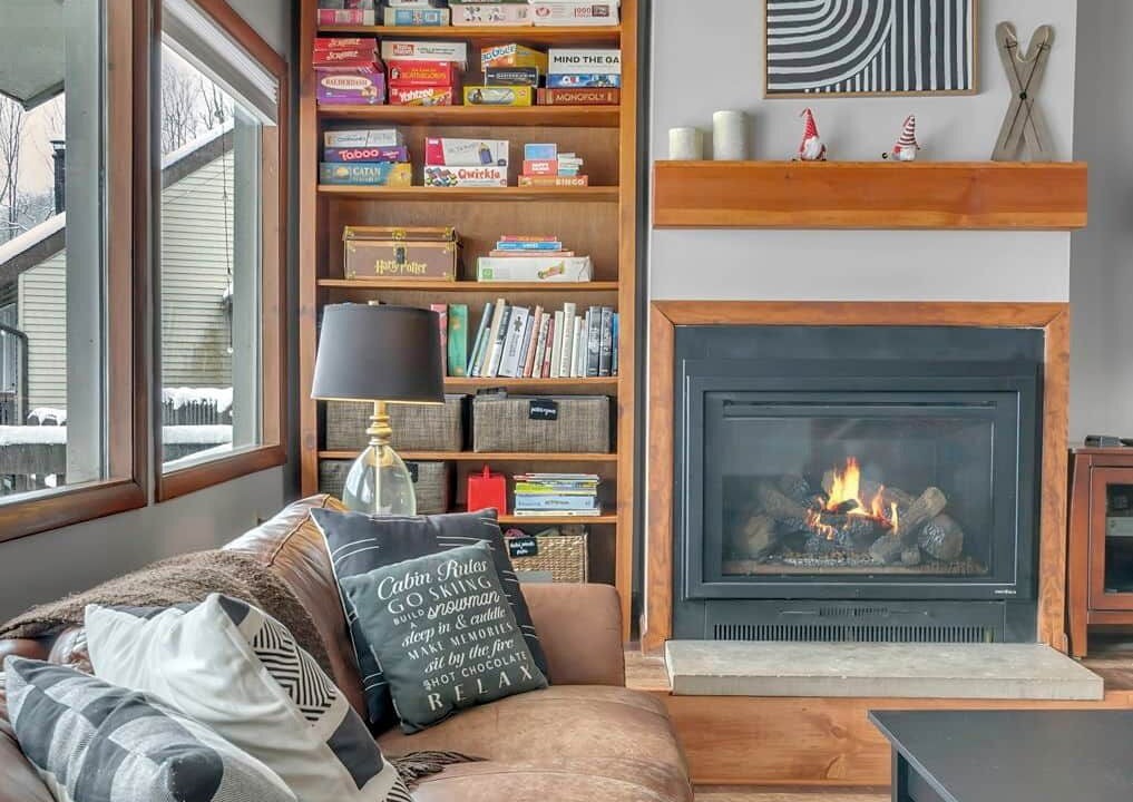 Photo of Livingroom in Ellicottville