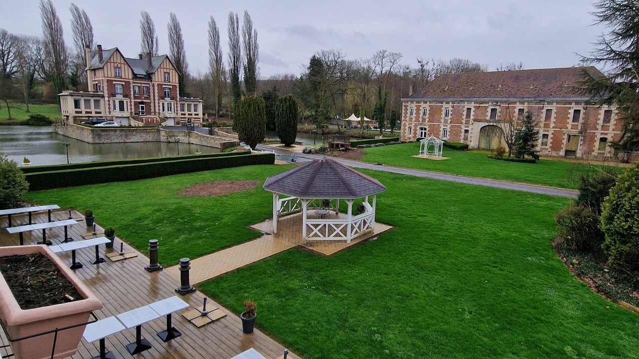 Photo of Outdoor in Quesmy