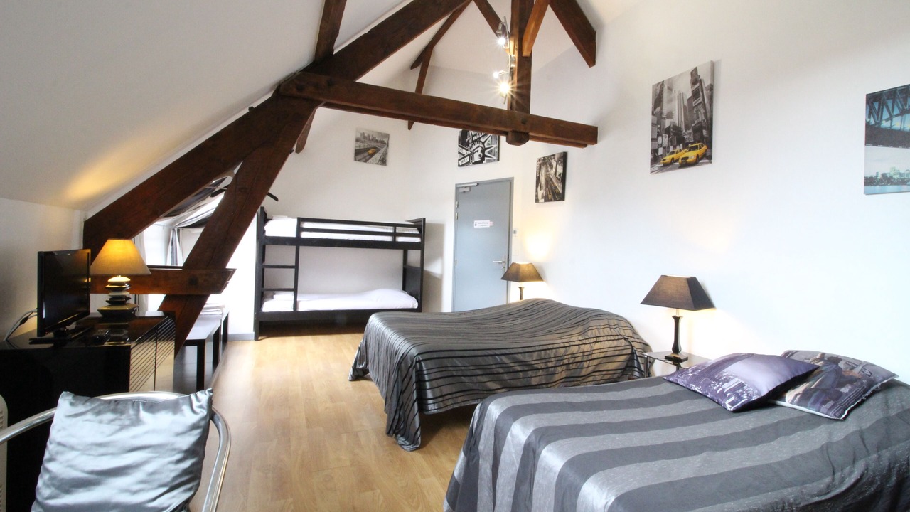 Photo of Bedroom in Quesmy