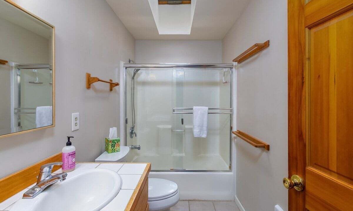 Photo of Bathroom in Packwood