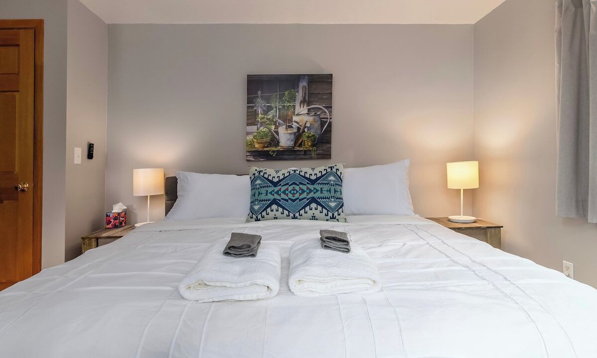 Photo of Bedroom in Packwood