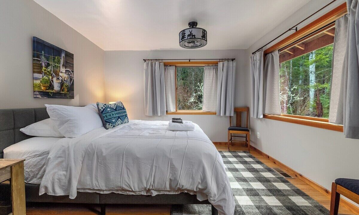 Photo of Bedroom in Packwood