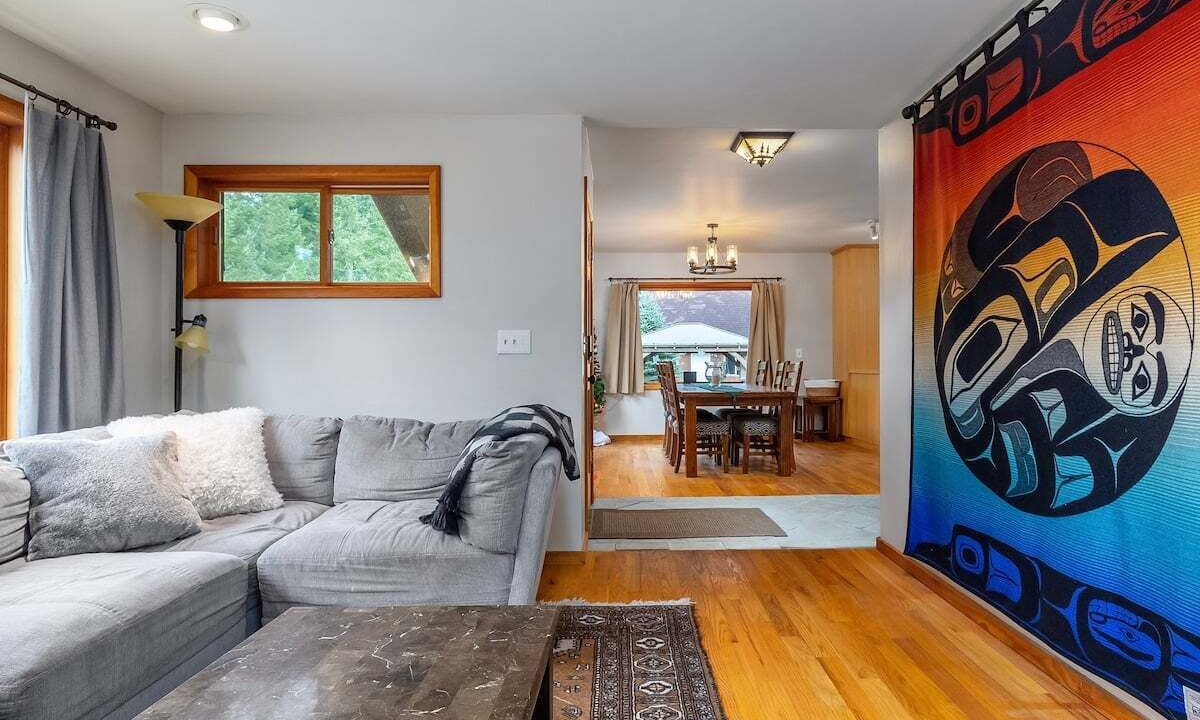 Photo of Livingroom in Packwood