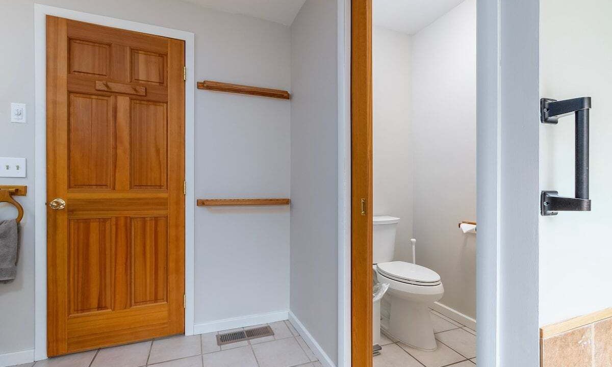 Photo of Bathroom in Packwood