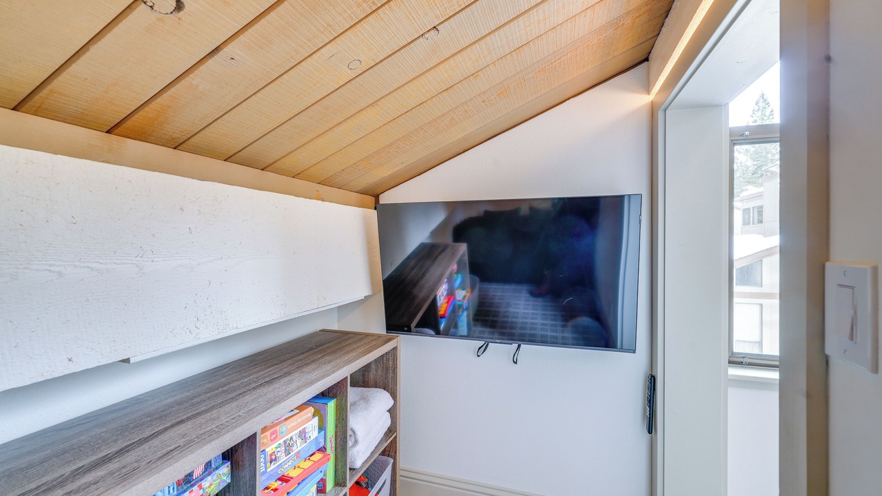 Photo of Bedroom in Kings Beach