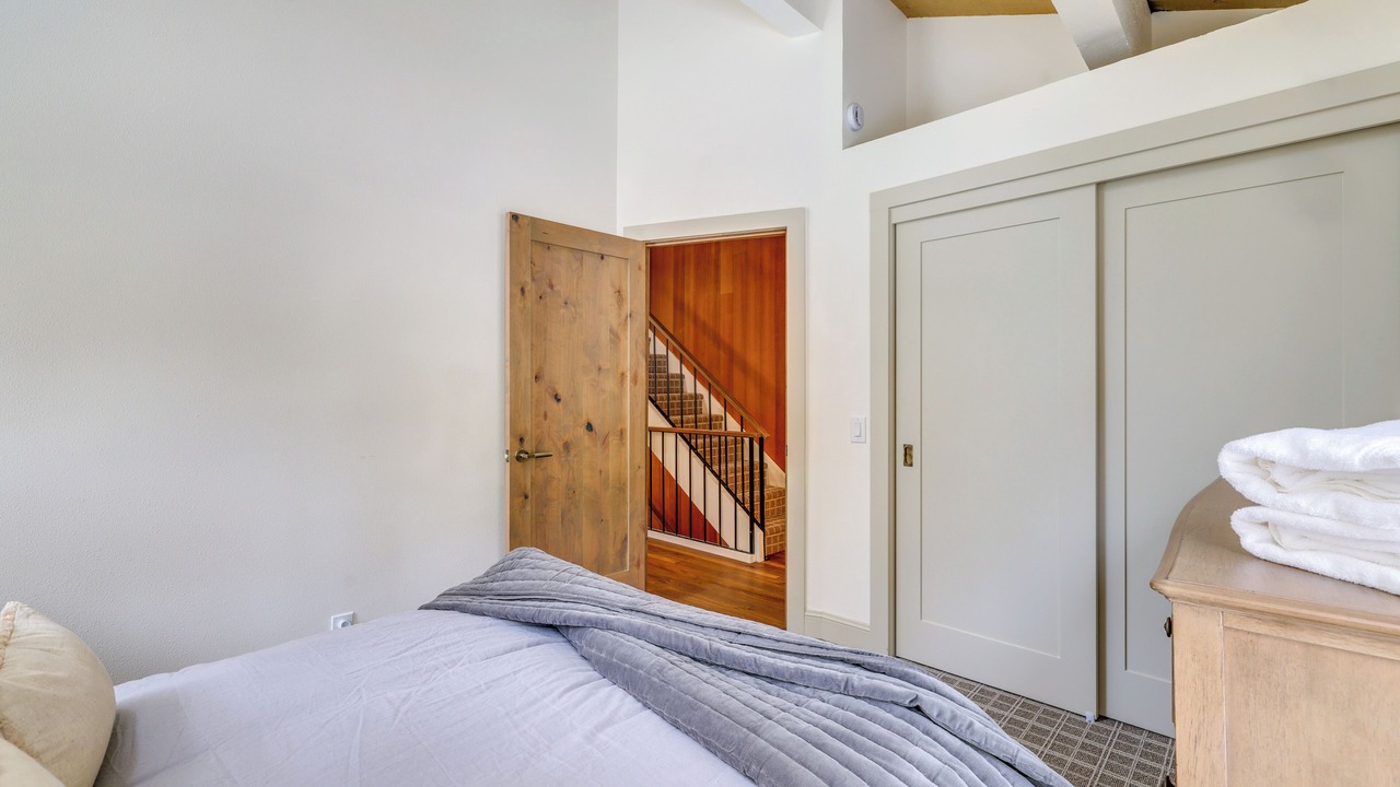 Photo of Bedroom in Kings Beach