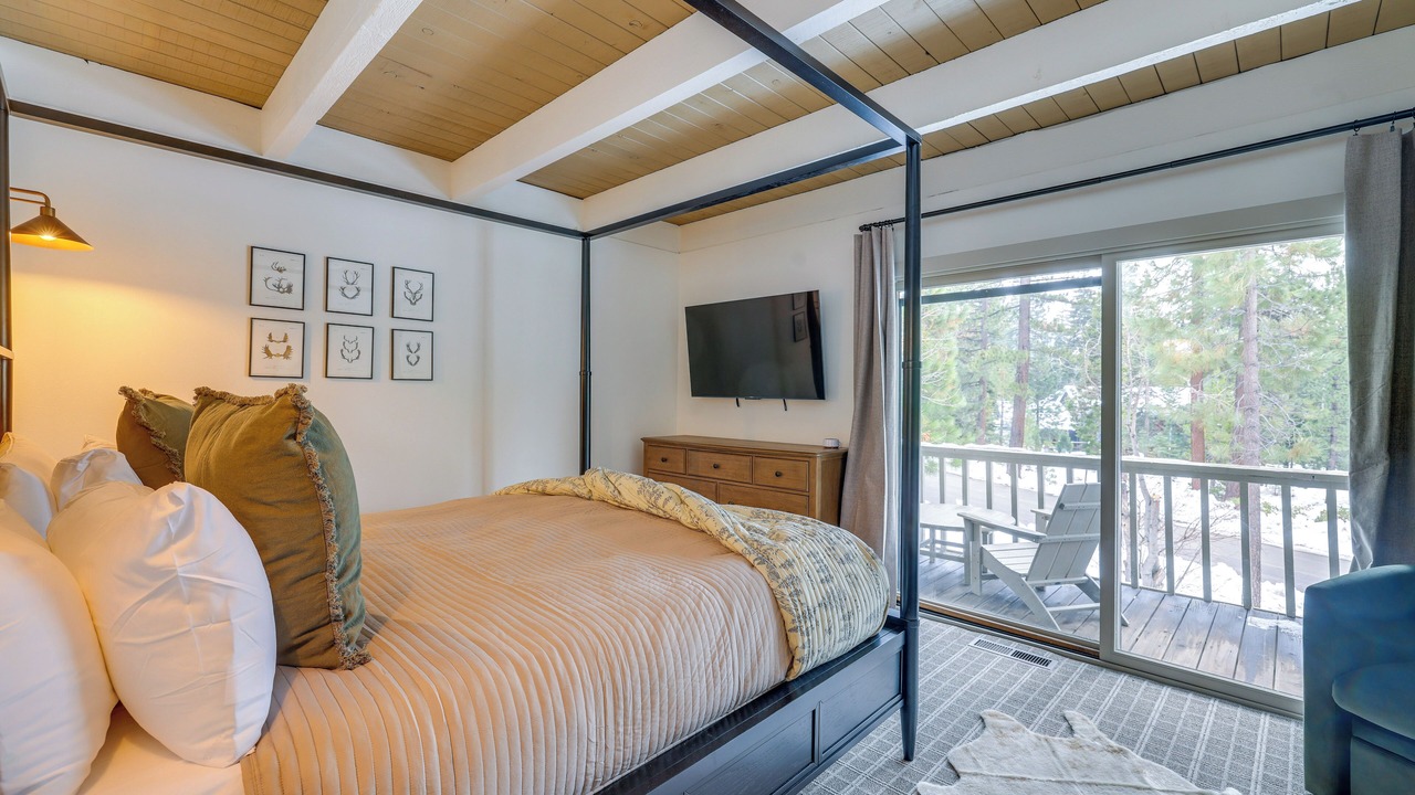 Photo of Bedroom in Kings Beach
