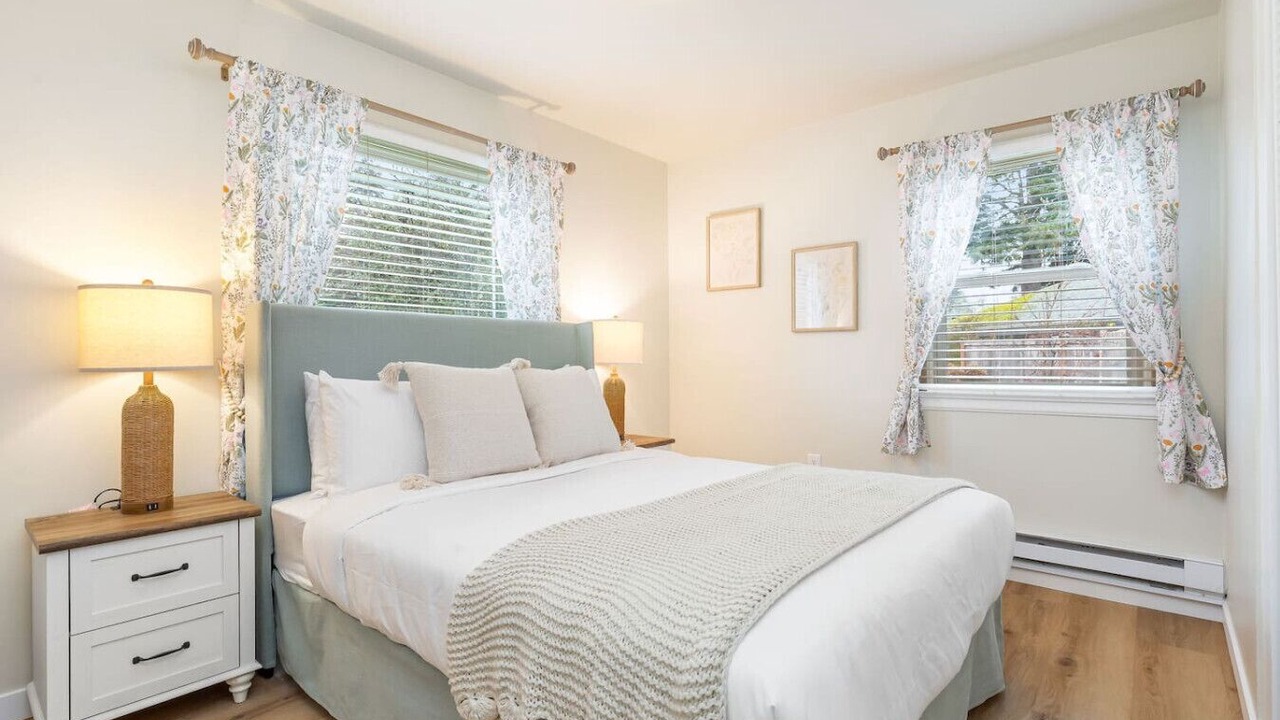 Photo of Bedroom in Lakewood