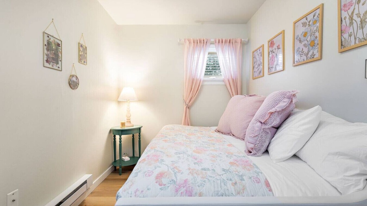 Photo of Bedroom in Lakewood