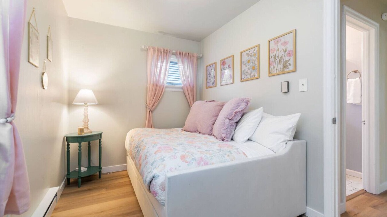 Photo of Bedroom in Lakewood