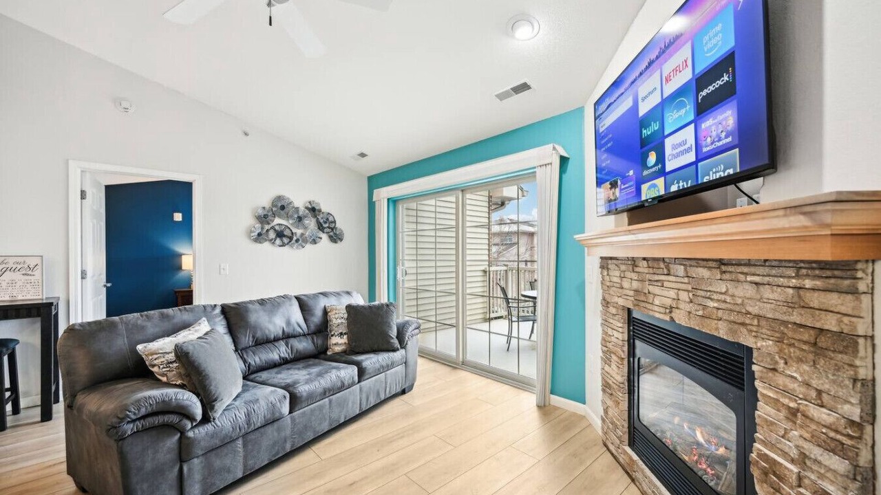 Photo of Livingroom in Lake Delton