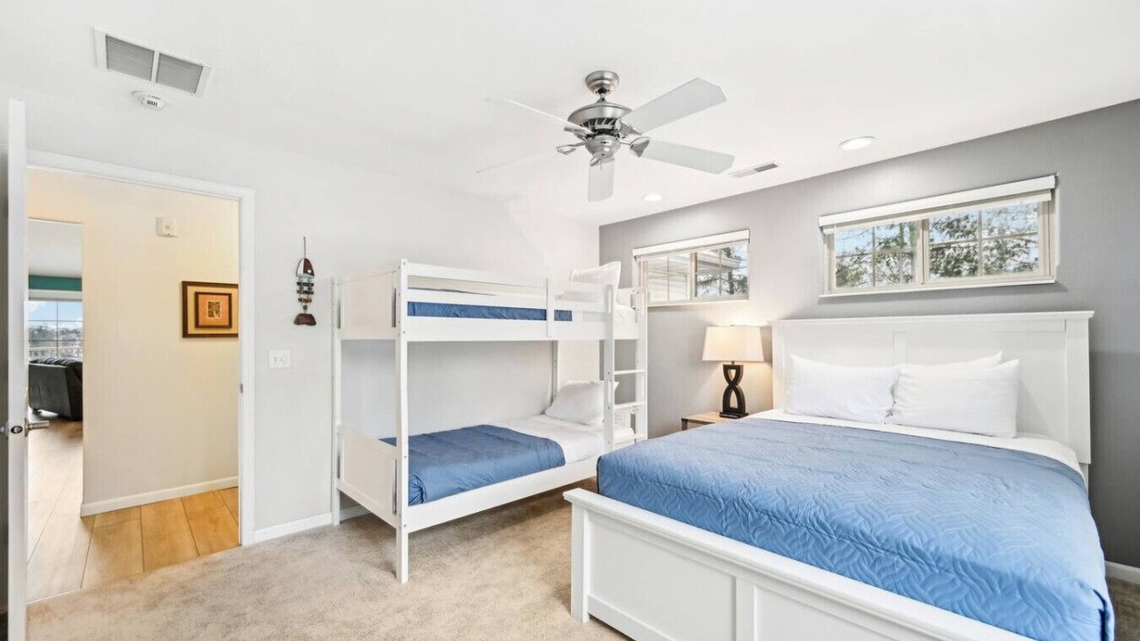 Photo of Others in Lake Delton