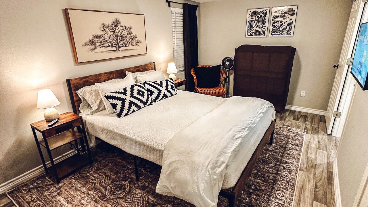 Photo of Bedroom in Springtown