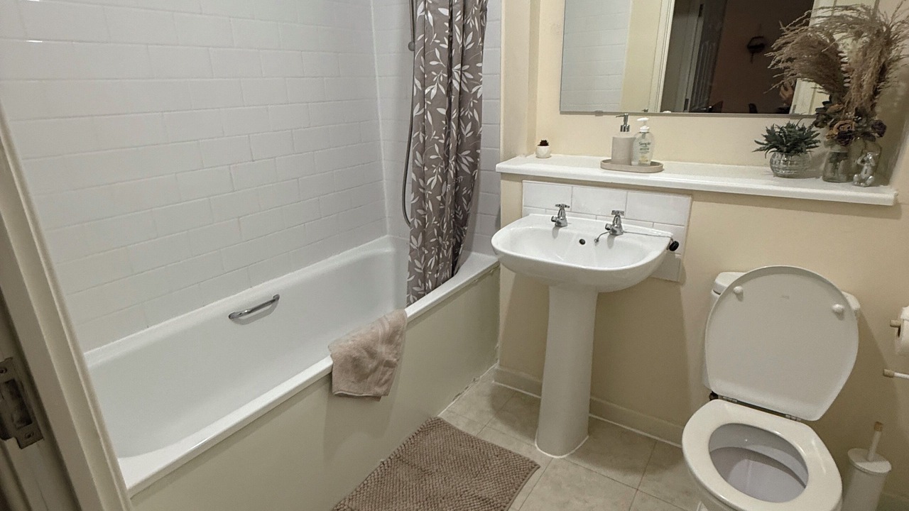 Photo of Bathroom in Central Milton Keynes