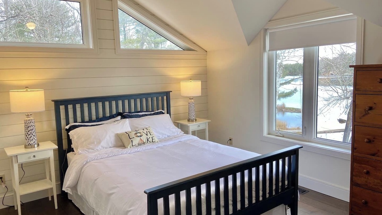 Photo of Bedroom in Washago